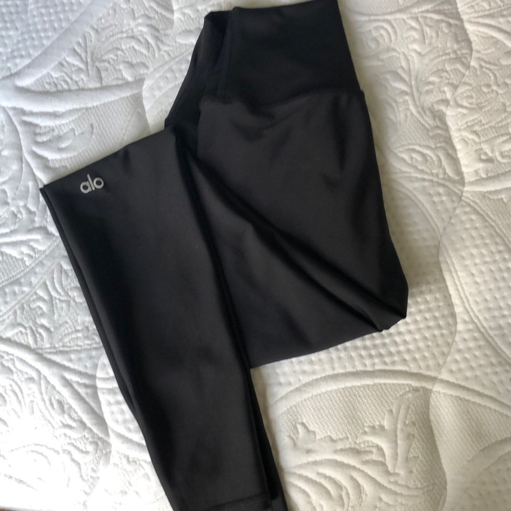 Alo leggings black